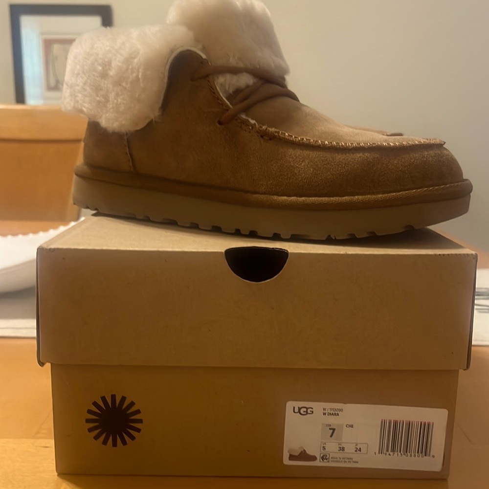 Ugg Diara
